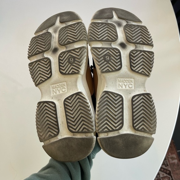 Madden NYC Black and Tan Chunky Sneakers - Picture 4 of 5